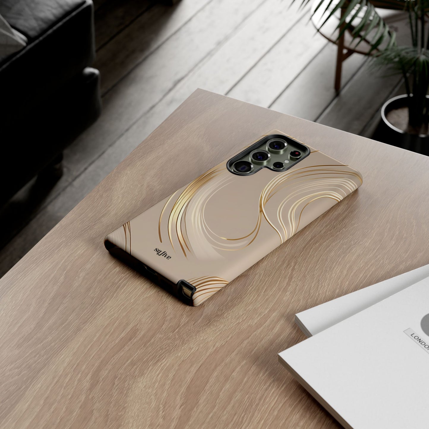 Gold Line wavy Tough Cases
