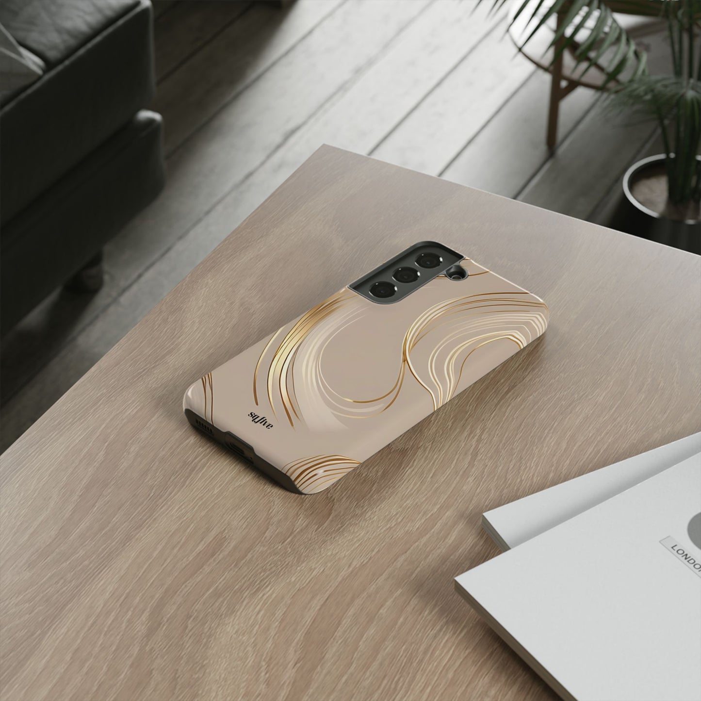 Gold Line wavy Tough Cases