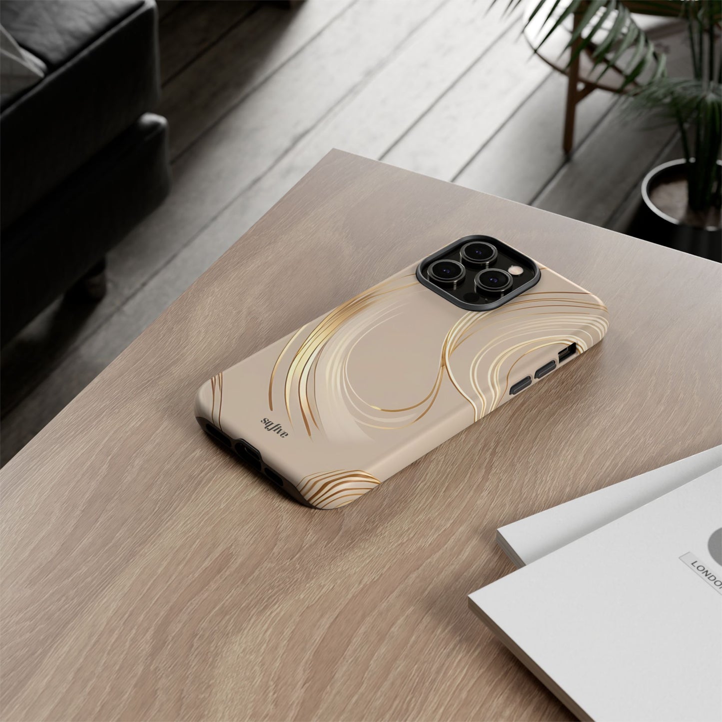 Gold Line wavy Tough Cases