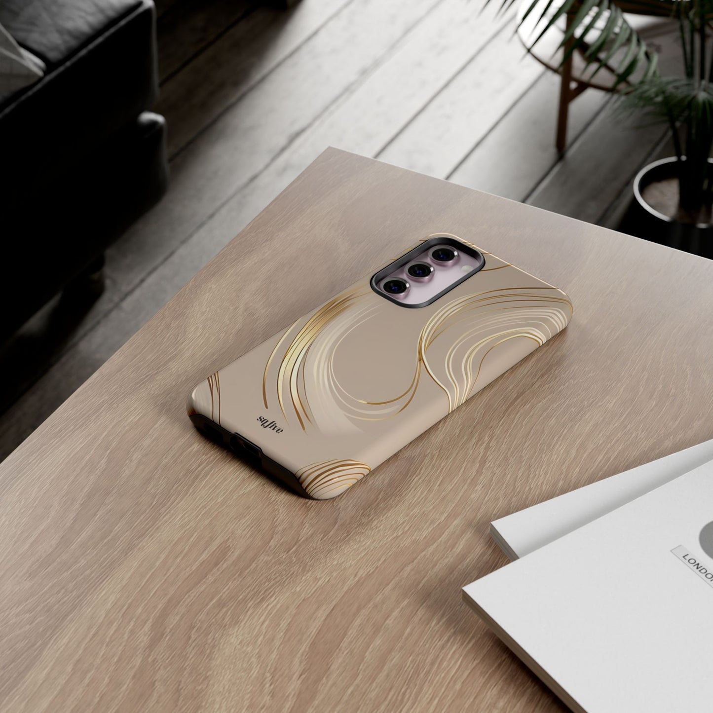Gold Line wavy Tough Cases