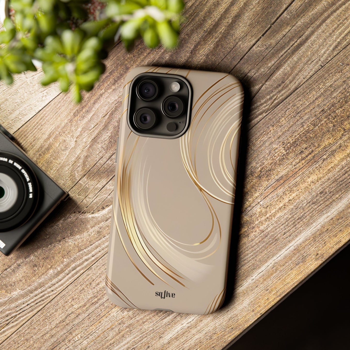 Gold Line wavy Tough Cases