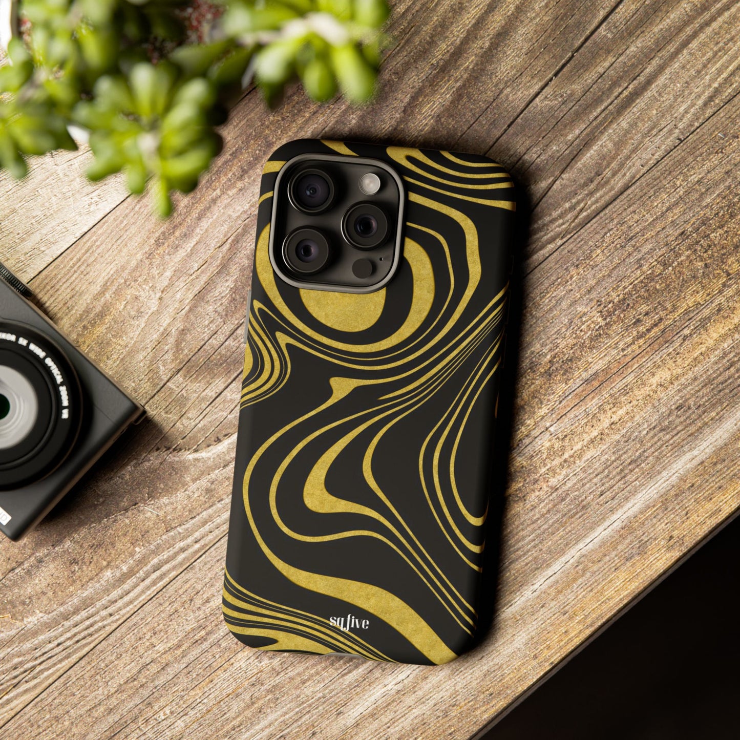 Black Yellow Wavy Tough Cases