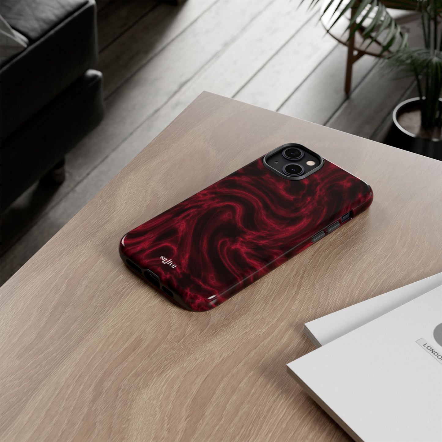 Red Wavy pattern Tough Cases