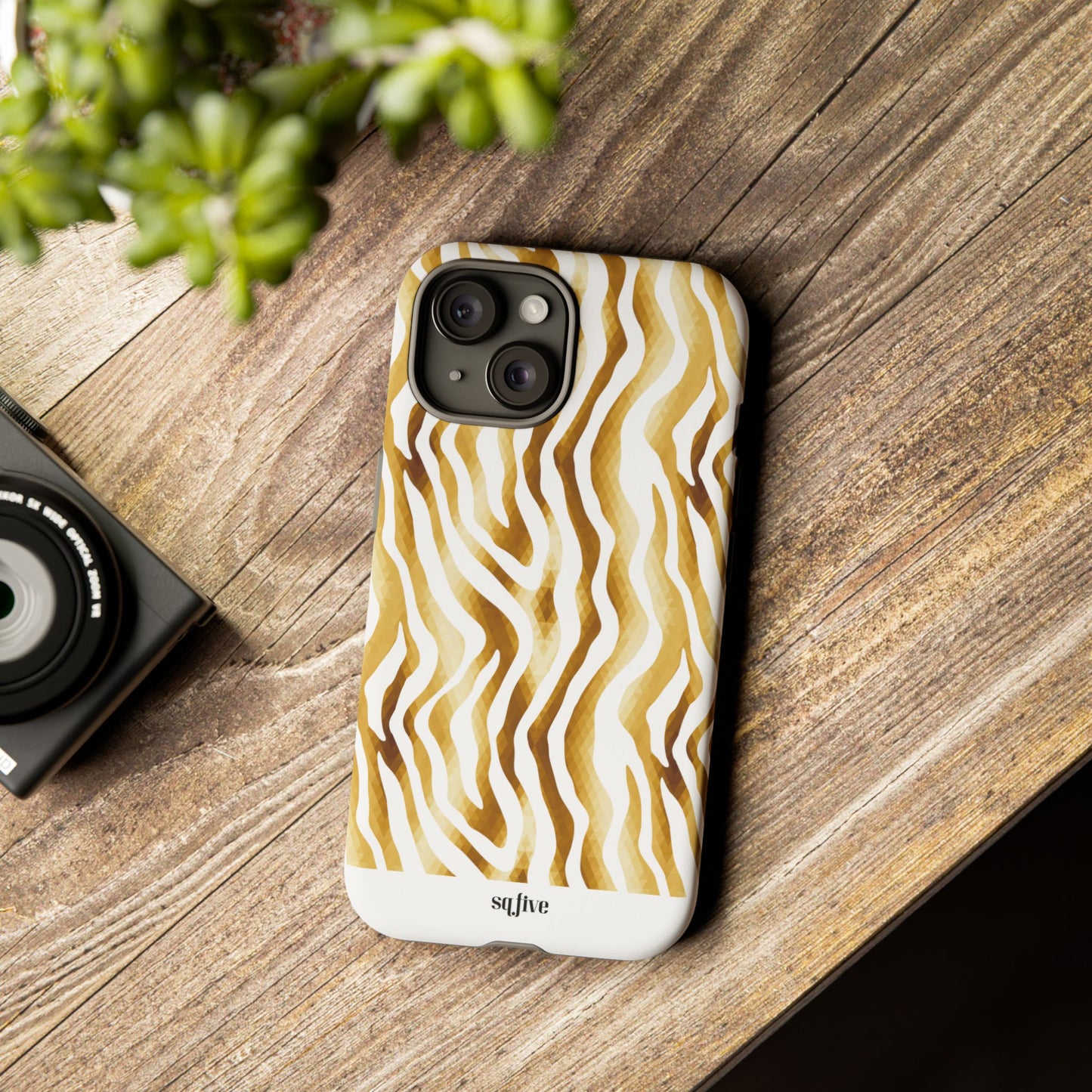 Golden Wavy Tough Cases