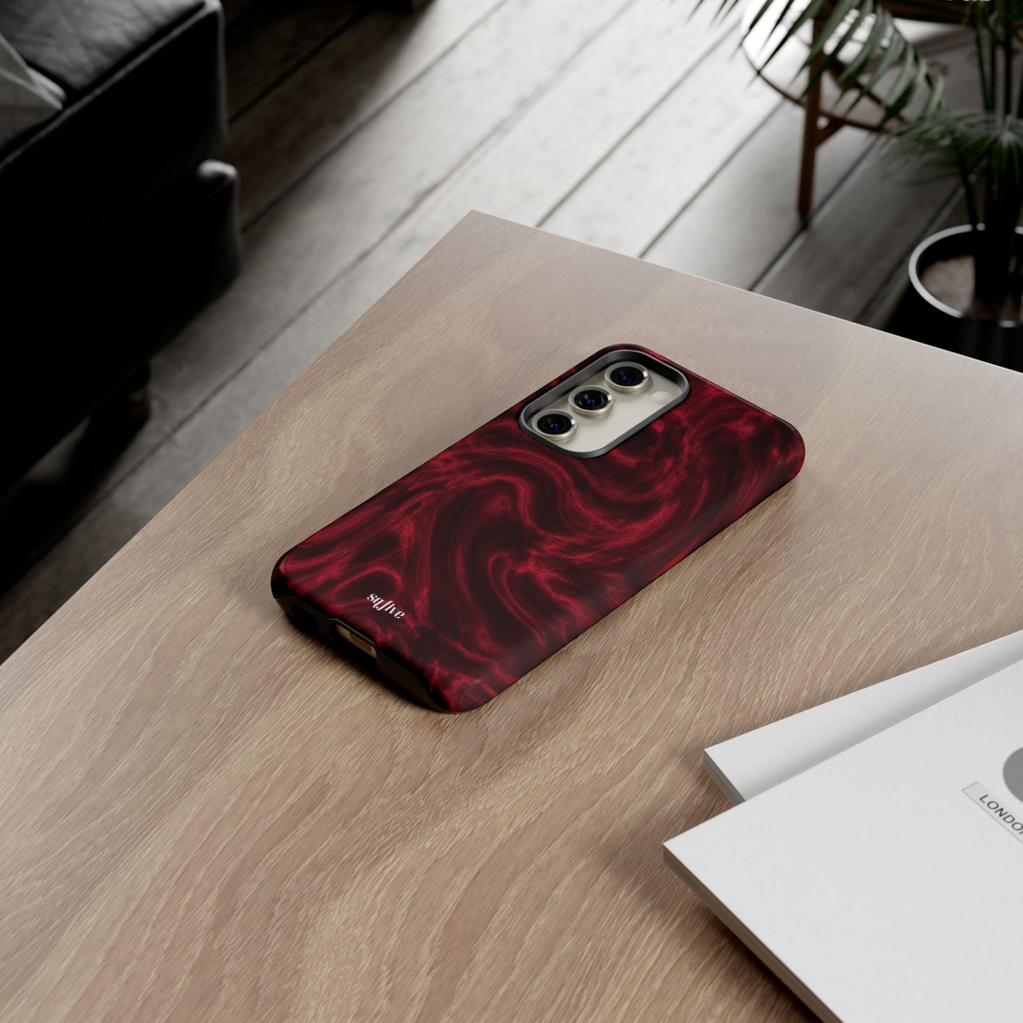 Red Wavy pattern Tough Cases